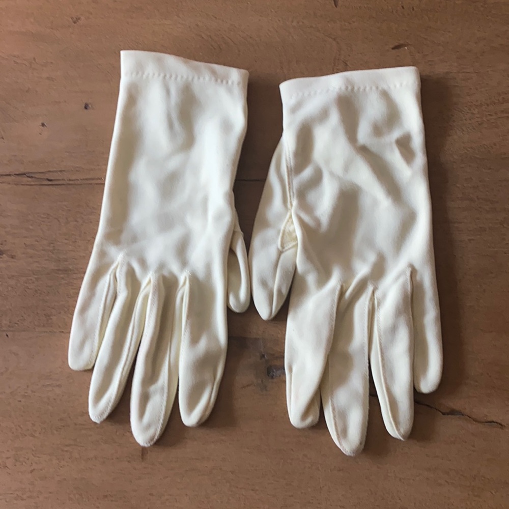 Vintage Yellow Nylon Gloves by Crescendoe Caress